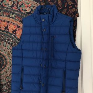 tommy hilfiger puffer vest
